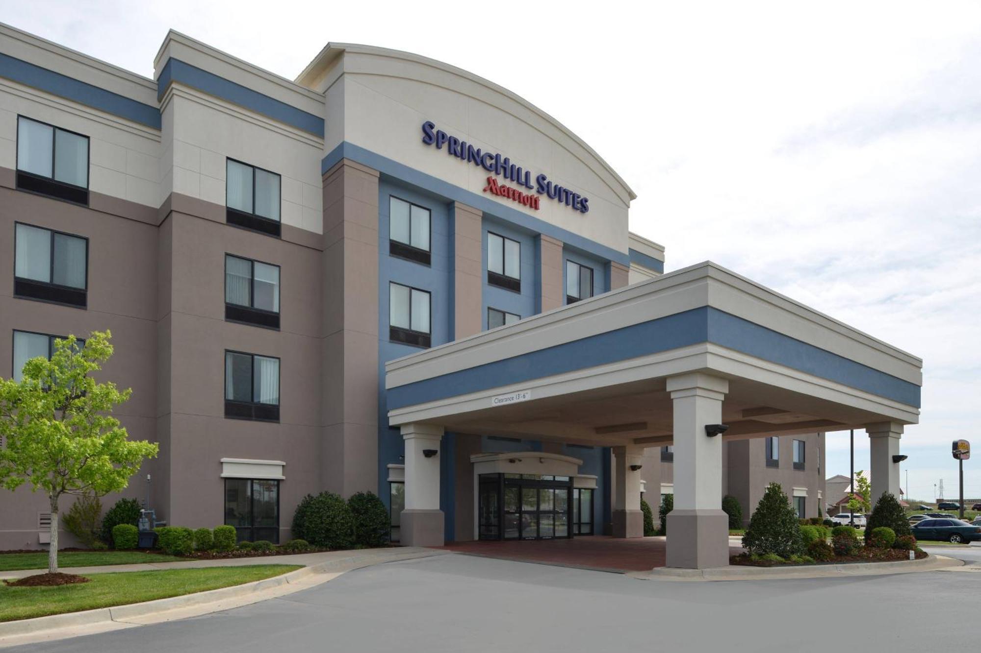 Springhill Suites By Marriott Oklahoma City Airport Esterno foto