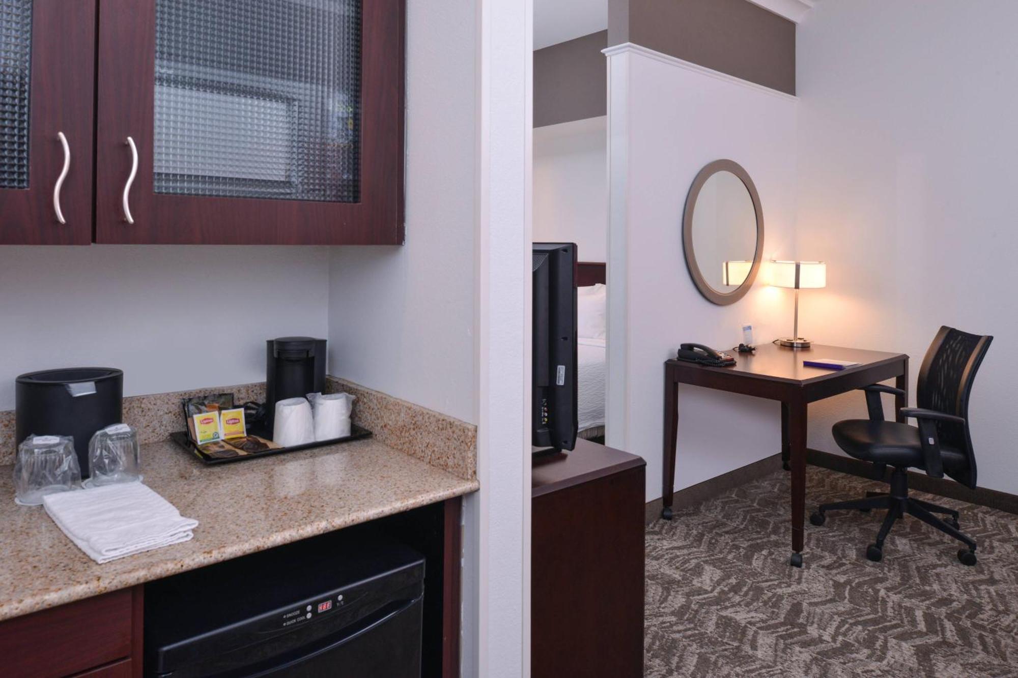 Springhill Suites By Marriott Oklahoma City Airport Esterno foto