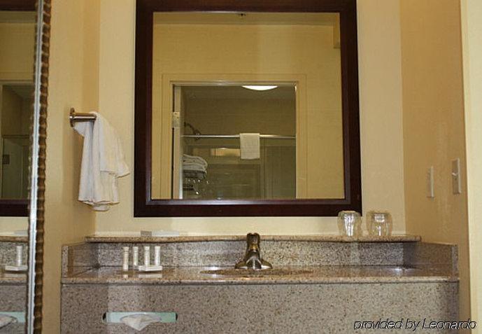 Springhill Suites By Marriott Oklahoma City Airport Esterno foto